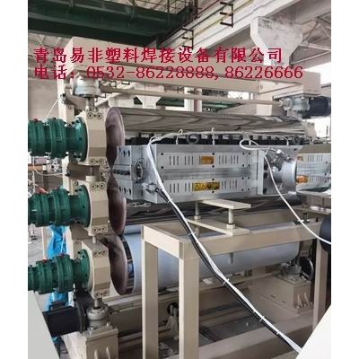 山东青岛专业制造大型PE板挤出设备|塑料板材生产线