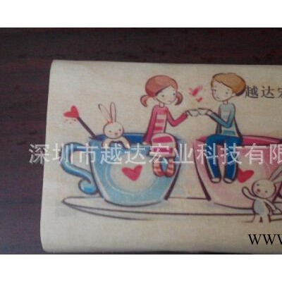 能在木质工艺品上印图案的机器，木板画UV喷墨机，塑料板打印机