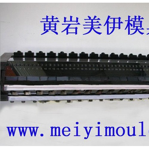 pc耐力板阻隔板模头，黄岩厚板挤出平模头，浙江台州塑料板材模具