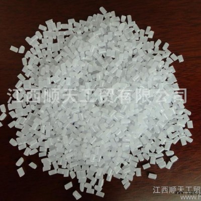 本公司大量生产PC光扩散注塑级、挤出级塑胶原料。