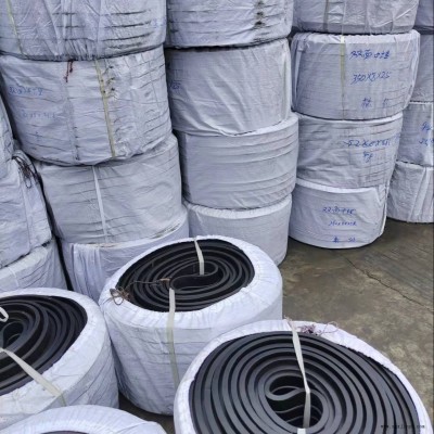 橡胶止水带  止水带厂家   止水带现货  瑞邦橡塑  加工定制  欢迎来电