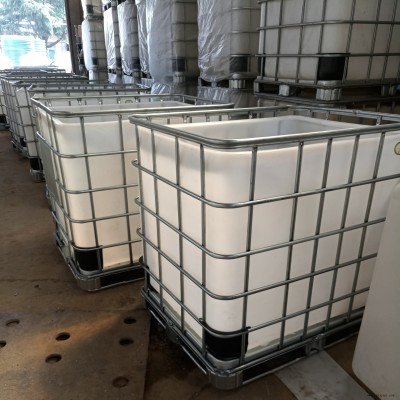 1000L滚塑加工制作带铁架运输吨桶 方形化工储存运输桶