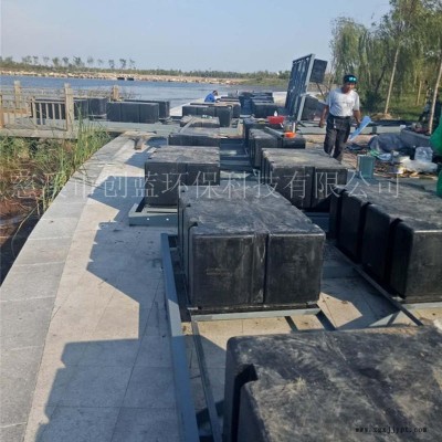 滚塑加工码头塑料PE浮箱 水上浮桥平台内部实心填充浮筒