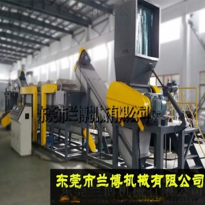 东莞PET聚酯水瓶脱标破碎清洗线_中空料粉碎机械