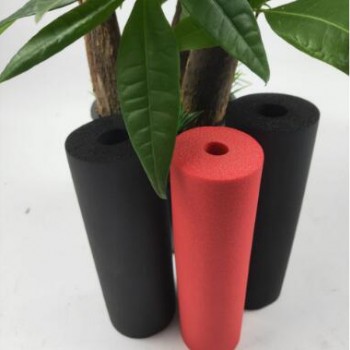空调橡塑保温管 橡塑保温材料 橡塑海绵管橡塑工程管