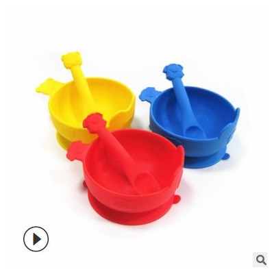 跨境新款卡通猪猪餐盘硅胶喂养餐具带吸盘防摔碗silicone bowl
