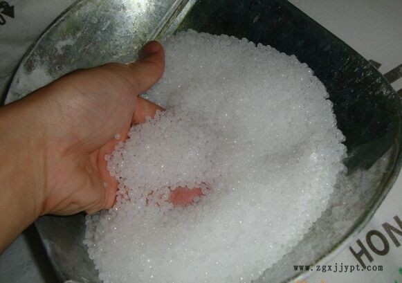 厂家直销 滚塑容器，塑料水箱1000L，1吨储水罐，耐酸碱pe水箱示例图2