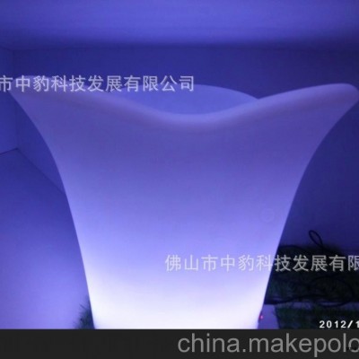 LED发光灯，LED发光圆球，LED发光家具，滚塑家具，滚塑加工