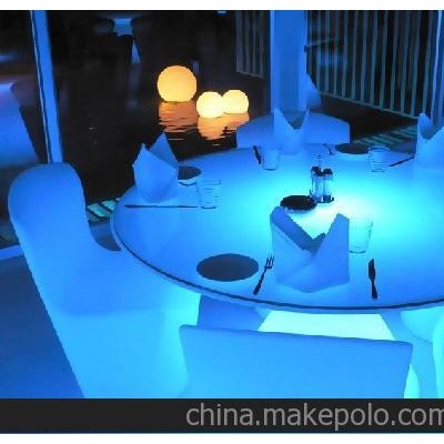 供应塑料椅滚塑加工，滚塑制品，滚塑