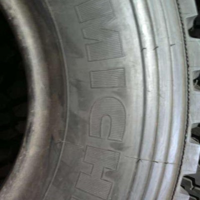 全新进口米其林全钢载重汽车轮胎1100R20 XZL花 超耐磨 抗载