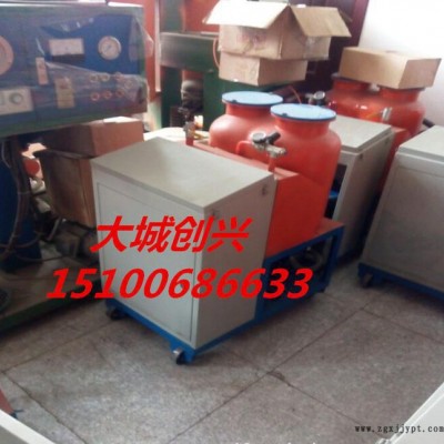 专注生产聚氨酯中压发泡机  玩具发泡机  小型发泡机报价