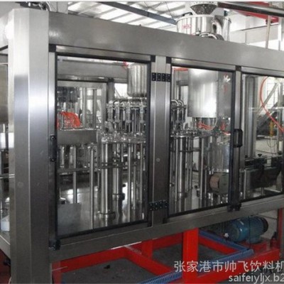 供应塑料瓶三合一灌装机
