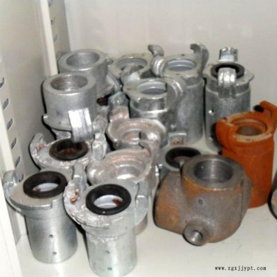 泰诚橡塑制品厂厂家专业生产 和批发零售砂机接头 砂管接头 枪嘴接头 大小龙爪欢迎采购