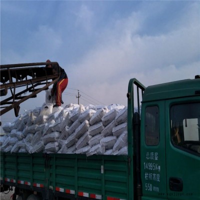 油烟机清洗剂  晶淼片碱厂家   石油产品用粒碱行情  管道疏通剂